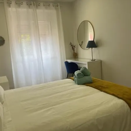 Fantastic 1 Bedroom At Roma Avenue - 1b Daire *