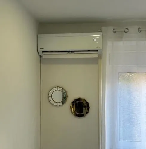 Fantastic 1 Bedroom At Roma Avenue - 1b 아파트