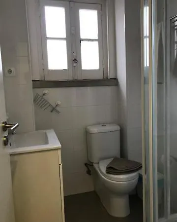 Fantastic 1 Bedroom At Roma Avenue - 1b * ליסבון